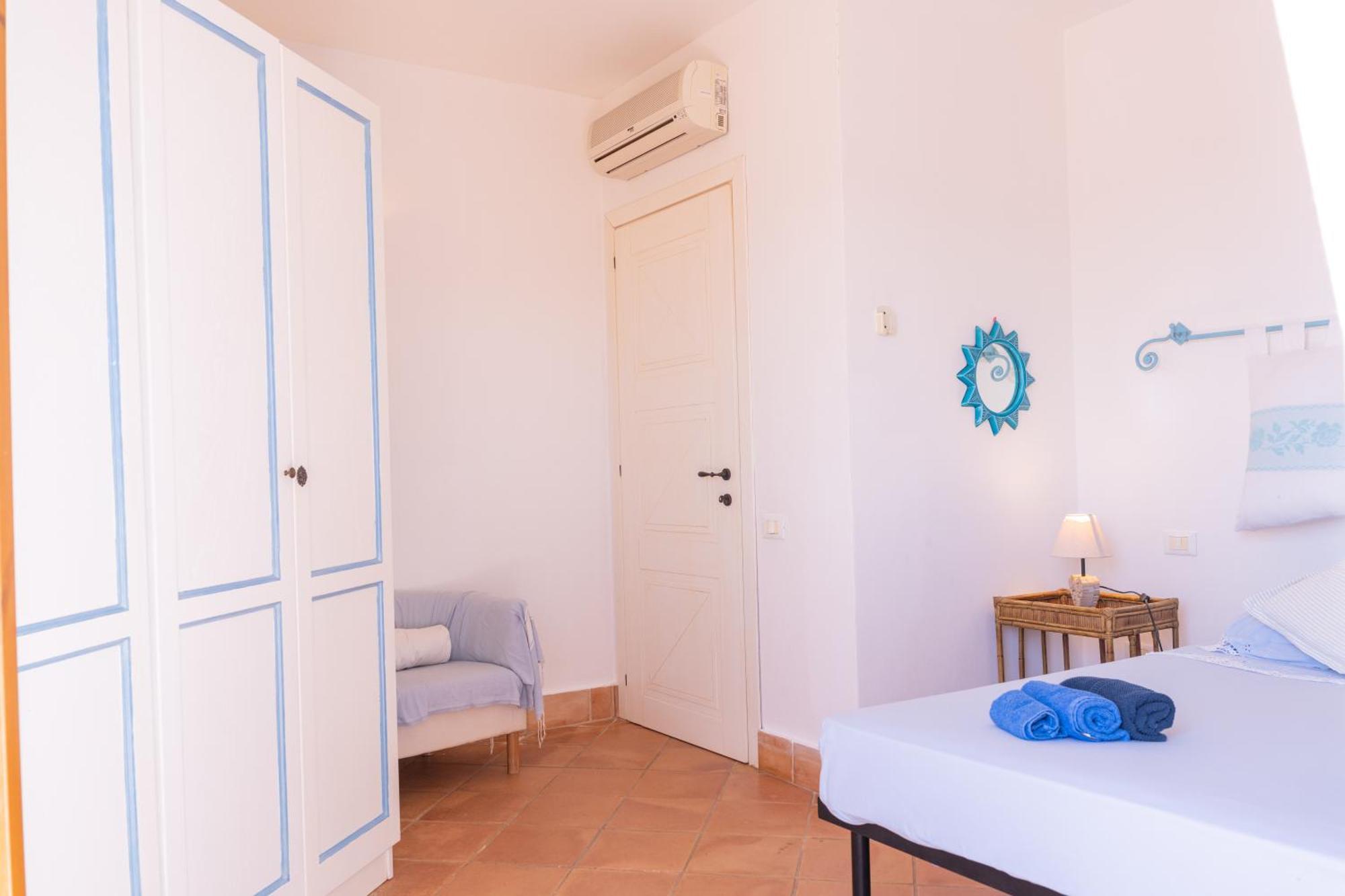 Residenza Del Barone Villa Zoe Chia - Vista Mare Kültér fotó